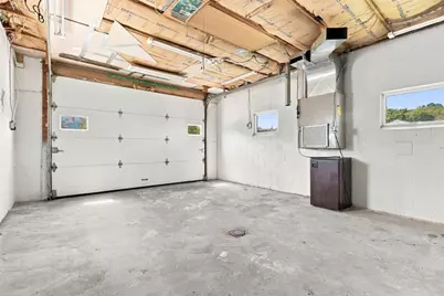 243 W State St, Oakdale, PA 15071 - Photo 26