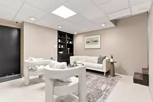 243 W State St, Oakdale, PA 15071 - Photo 24