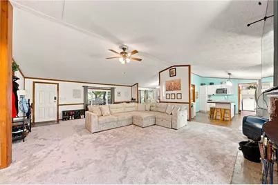 118 Francis Rd, Jefferson Township, PA 15473 - Photo 6