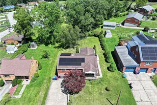 867 Garlow Blvd, Pittsburgh, PA 15239 - Photo 28