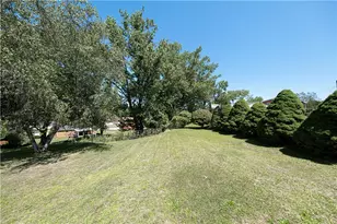 867 Garlow Blvd, Pittsburgh, PA 15239 - Photo 8