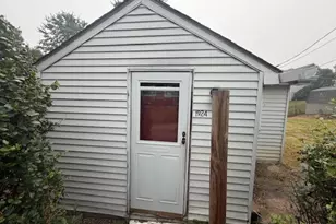 1924 Cherry Alley, Monaca, PA 15061 - Photo 1