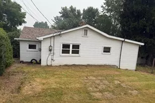 1924 Cherry Alley, Monaca, PA 15061 - Photo 8
