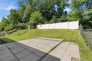 1653 Durbin St, Pittsburgh, PA 15205 - Photo 4