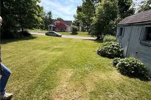 46 Elwyn Ave, Collier Township, PA 15106 - Photo 6