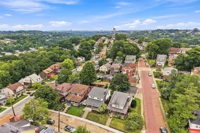 1808 Montpelier Ave, Pittsburgh, PA 15216 - Photo 16