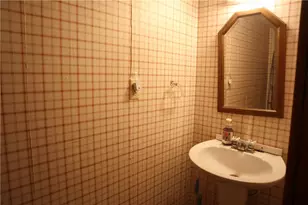 627 Wood St, California, PA 15419 - Photo 22