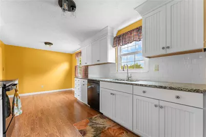 1912 Hertford Dr, South Park, PA 15129 - Photo 14