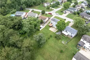 1912 Hertford Dr, South Park, PA 15129 - Photo 30