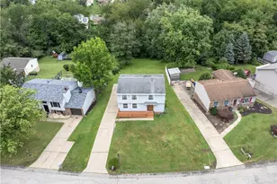 1912 Hertford Dr, South Park, PA 15129 - Photo 28