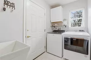 106 Westminster Dr, Ross Twp, PA 15229 - Photo 22