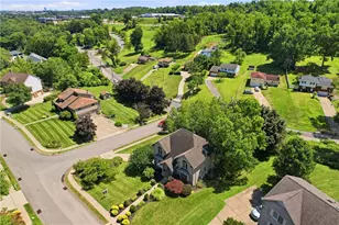 100 Field Club Dr W, Robinson Twp, PA 15136 - Photo 40
