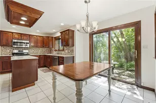 100 Field Club Dr W, Robinson Twp, PA 15136 - Photo 12