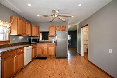 1329 Marelda Ave, Donora, PA 15033 - Photo 6