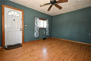 1329 Marelda Ave, Donora, PA 15033 - Photo 4