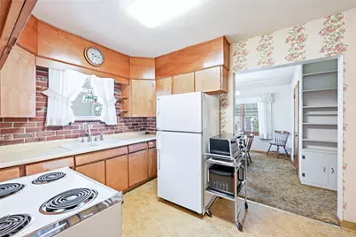 877 Saunders Avenue, Sharon, PA 16146 - Photo 10