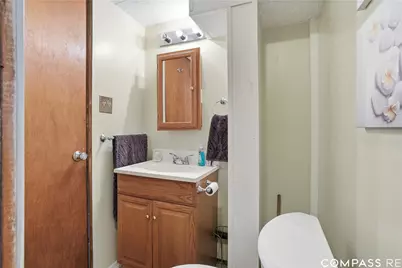 302 Ross Ave, Beaver Falls, PA 15010 - Photo 36