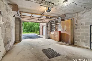 302 Ross Ave, Beaver Falls, PA 15010 - Photo 42