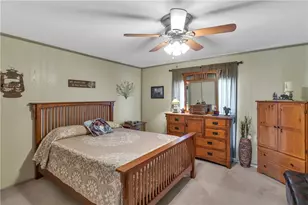 23 Broadway Ave, Hempfield Township, PA 15665 - Photo 14