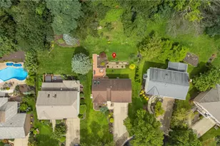 241 Valley Park Dr, Pittsburgh, PA 15216 - Photo 22