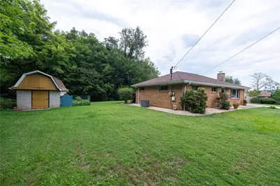 684 Crescent Blvd, Moon/Crescent Twp, PA 15046 - Photo 38