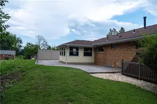 684 Crescent Blvd, Moon/Crescent Twp, PA 15046 - Photo 42