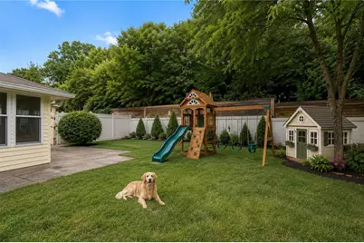 684 Crescent Blvd, Moon/Crescent Twp, PA 15046 - Photo 44