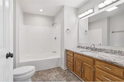 202 Holyoke Rd, Center Township, PA 16001 - Photo 24