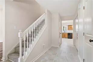 202 Holyoke Rd, Center Township, PA 16001 - Photo 22