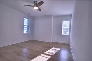 1327 Reddour St, Pittsburgh, PA 15212 - Photo 10