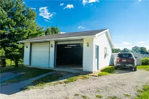 2254 Mercer Butler Pike, Liberty Township, PA 16127 - Photo 4