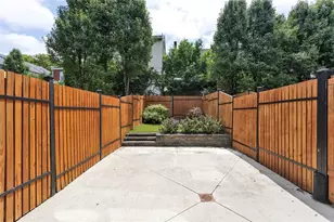 4618 Carlton St, Pittsburgh, PA 15201 - Photo 22