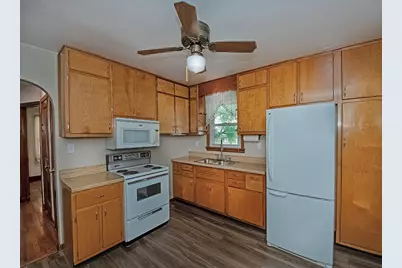 182 Oak Manor Drive, Harrison Township, PA 15065 - Photo 4