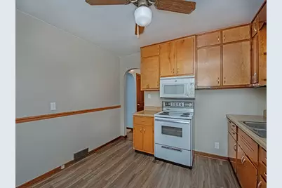 182 Oak Manor Drive, Harrison Township, PA 15065 - Photo 6
