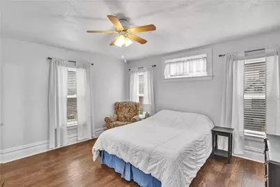 621 Cedar St, Irwin, PA 15642 - Photo 20