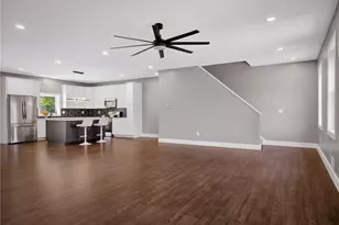 225 Wilbert St, Pittsburgh, PA 15211 - Photo 10