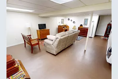 108 Elizabeth Dr, Twp of But NW, PA 16001 - Photo 20