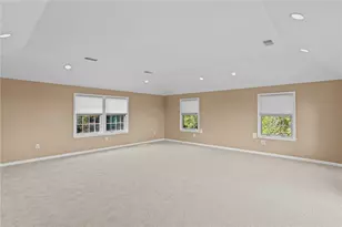 269 Garvin Hurst Dr, Brighton Township, PA 15009 - Photo 20