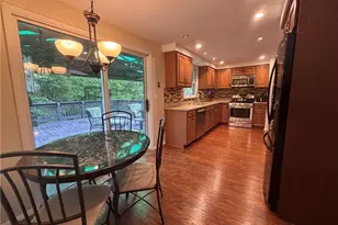 10232 Lavonne Dr, North Huntingdon, PA 15642 - Photo 2