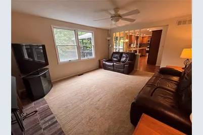 10232 Lavonne Dr, North Huntingdon, PA 15642 - Photo 16