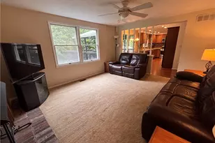 10232 Lavonne Dr, North Huntingdon, PA 15642 - Photo 18
