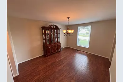 10232 Lavonne Dr, North Huntingdon, PA 15642 - Photo 14