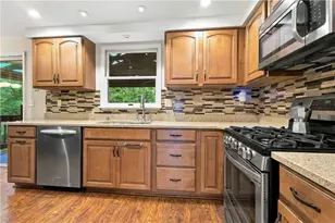 10232 Lavonne Dr, North Huntingdon, PA 15642 - Photo 18