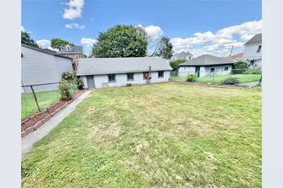 510 Market St, Scottdale, PA 15683 - Photo 2