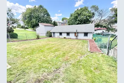 510 Market St, Scottdale, PA 15683 - Photo 4