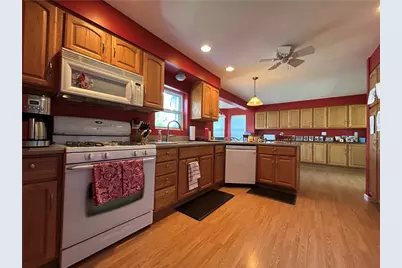 276 East Ave, Greenville Boro, PA 16125 - Photo 2