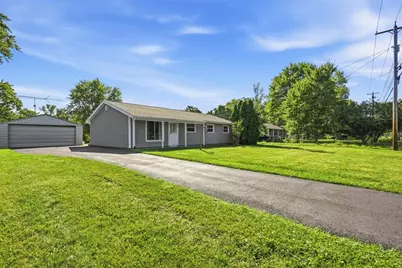 87 Robinhood Drive, Cranberry Township, PA 16066 - Photo 4