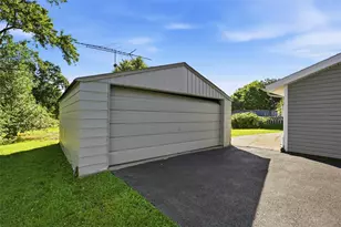 87 Robinhood Dr, Cranberry Township, PA 16066 - Photo 36