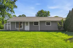 87 Robinhood Dr, Cranberry Township, PA 16066 - Photo 2
