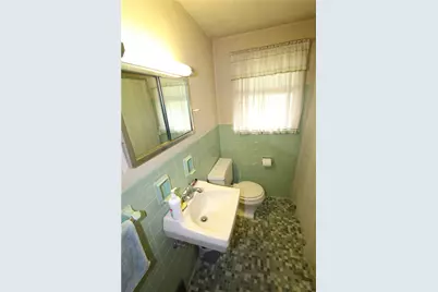 541 Thomas Richard Ln, Hempfield Township, PA 15601 - Photo 18